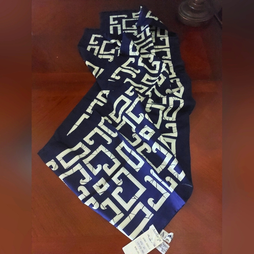 Ann Taylor Navy and White Geometric Pattern Silk Scarf NWT Vintage